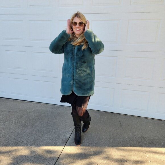 lovestitch Jackets & Blazers - Lovestitch Electric Feel Pine Green Faux Fur Coat Soft Cozy Warm Winter Medium